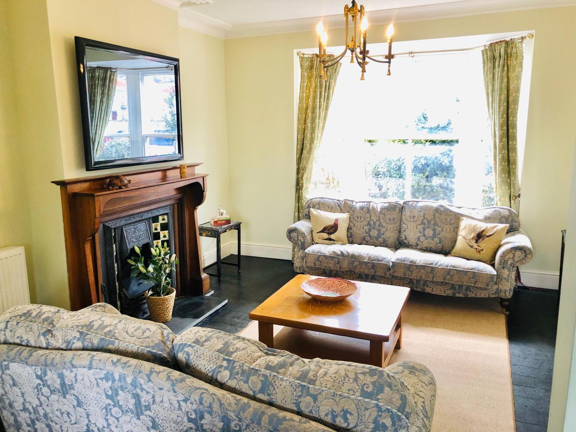 Llangollen Townhouse 4 Bedroom Exterior photo